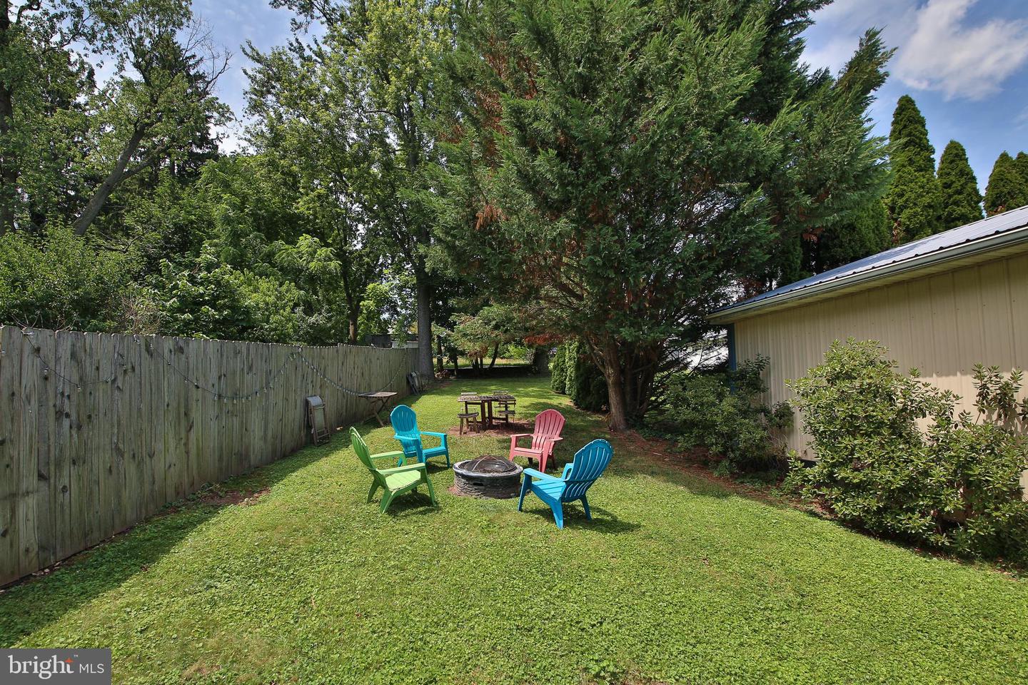 38 N Main St Property Photo 18