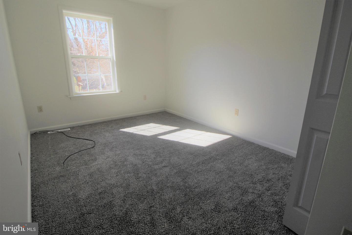 1431 Valley Rd #1 Property Photo 7