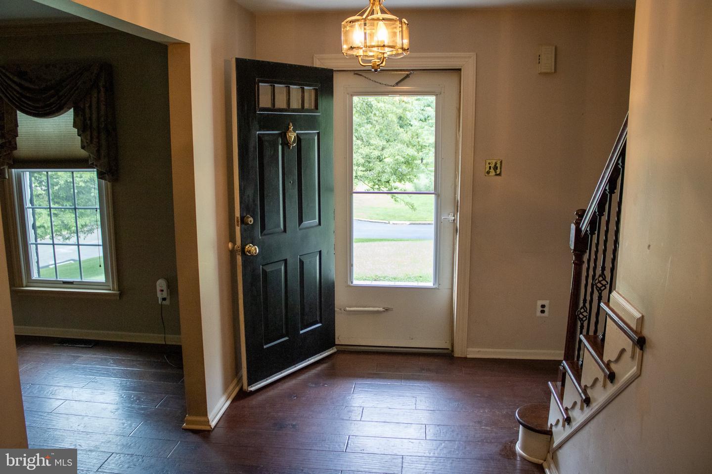 1701 Jennings Way Property Photo 6