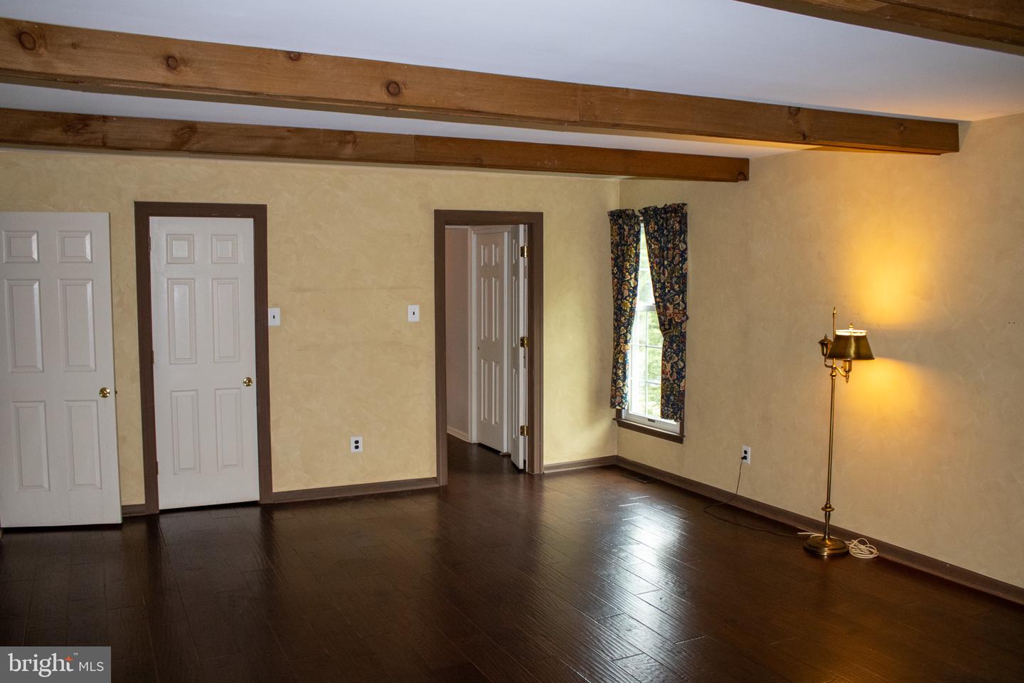 1701 Jennings Way Property Photo 12