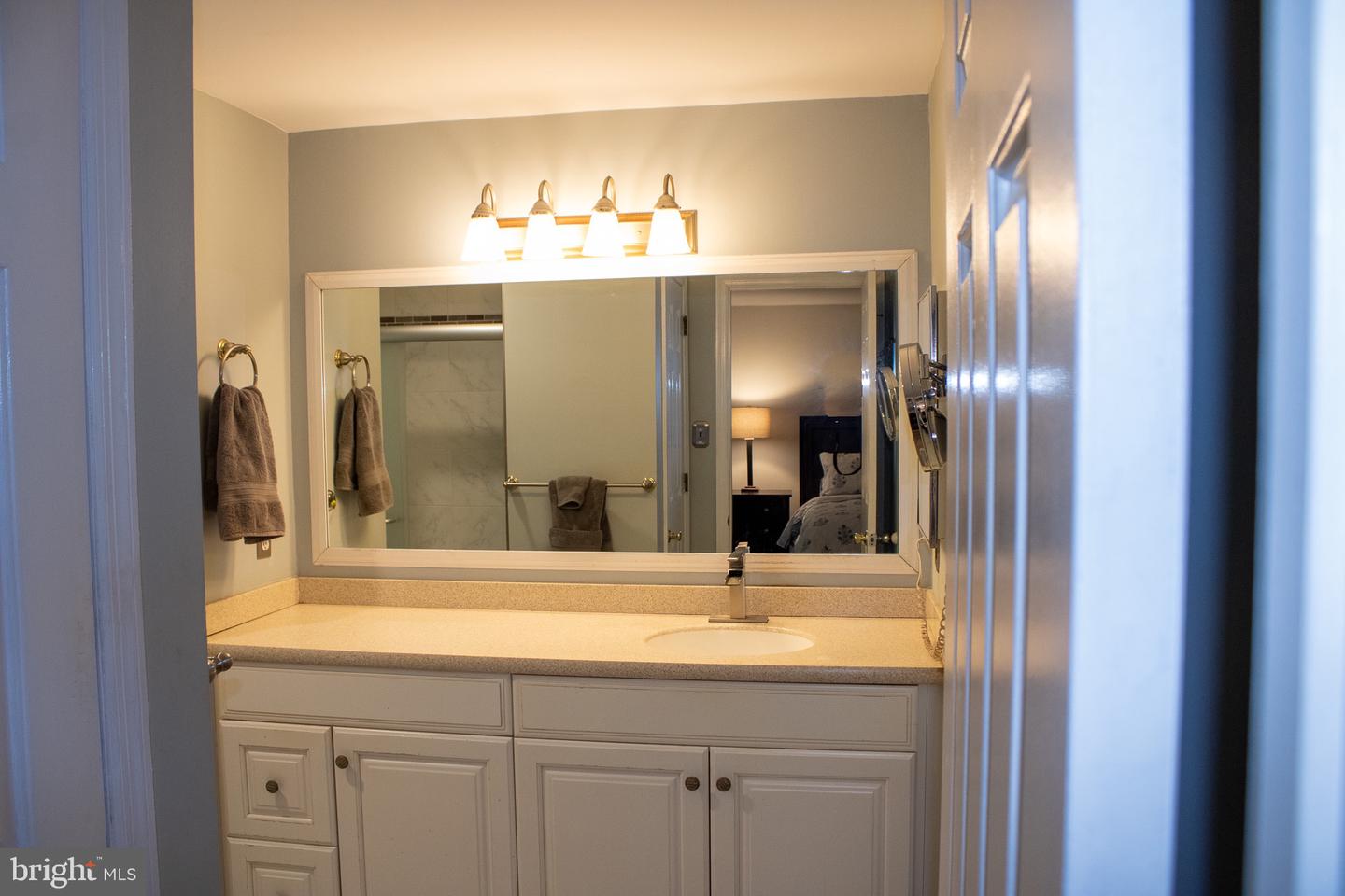 1701 Jennings Way Property Photo 23