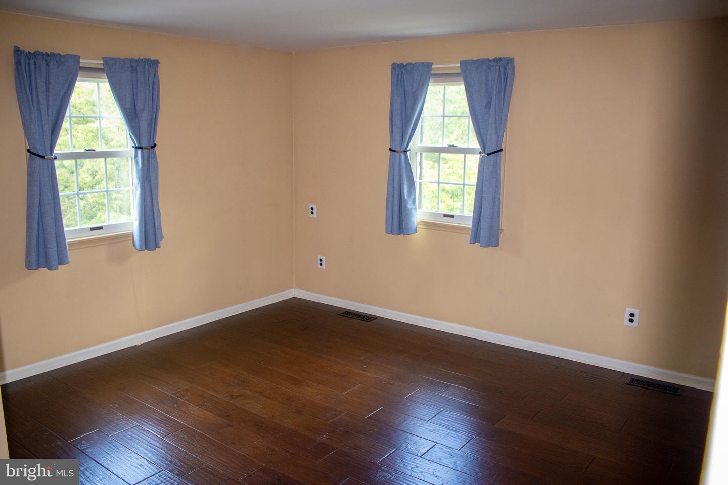 1701 Jennings Way Property Photo 27