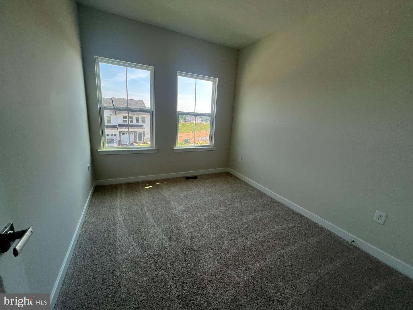 2511 Baydon Ln Property Photo 8