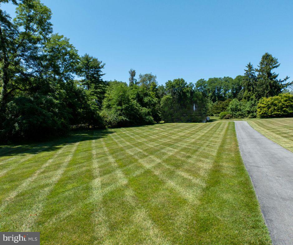1430 Grove Ave Property Photo 1