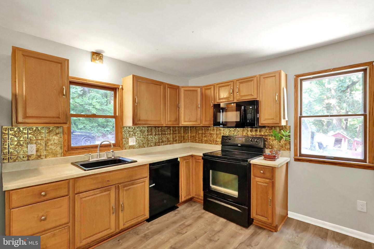 2253 Jones Rd Property Photo 11