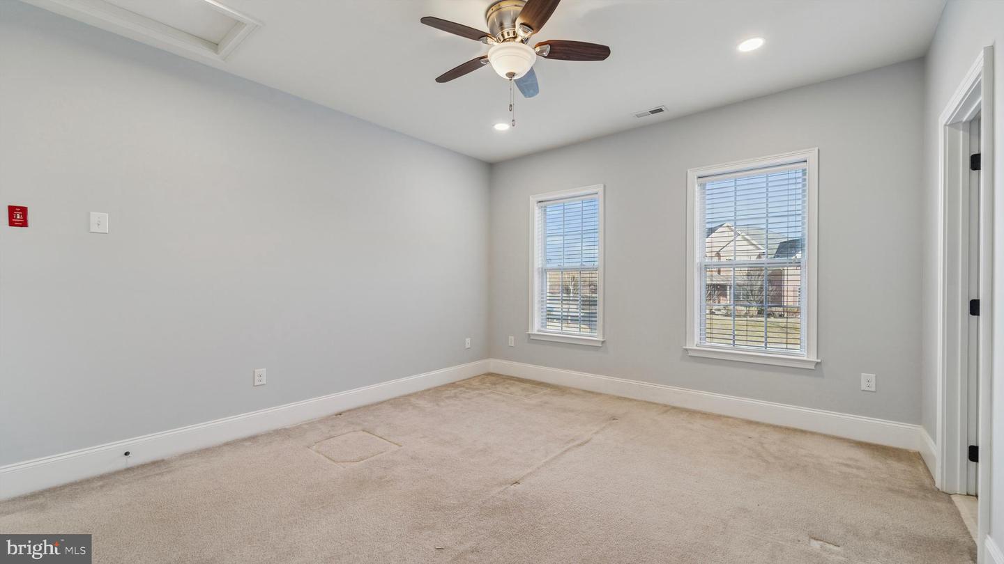 178 Pratt Ln Property Photo 23