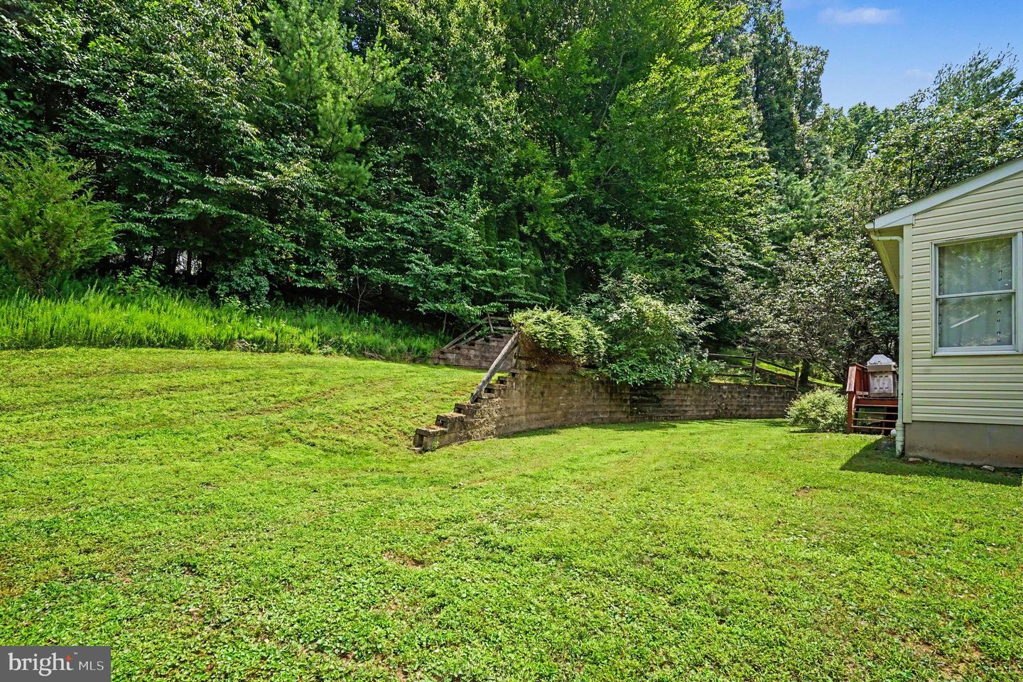 505 Springview Ln Property Photo 38