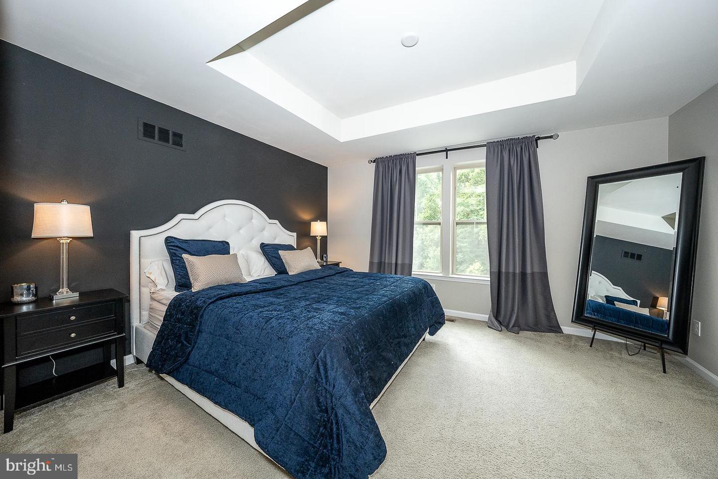 9 Treyburn Dr Property Photo 23