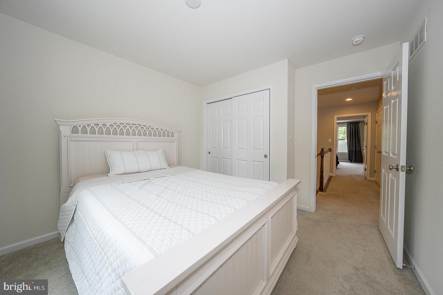 9 Treyburn Dr Property Photo 30