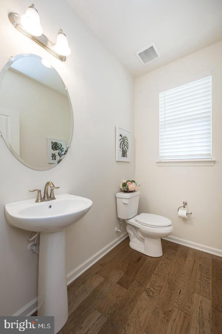 427 Lee Pl Property Photo 15