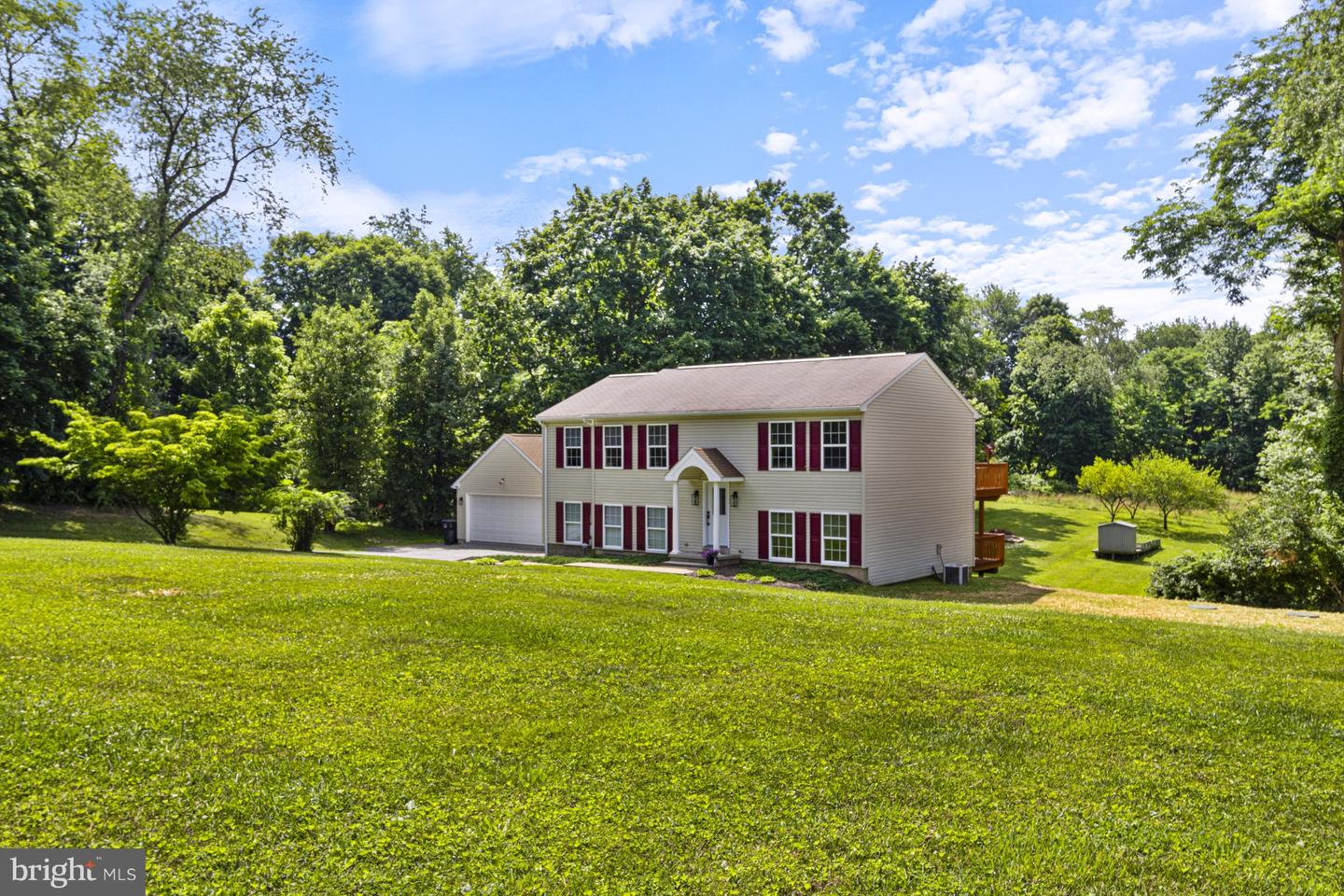 122 Glenrose Rd Property Photo 3