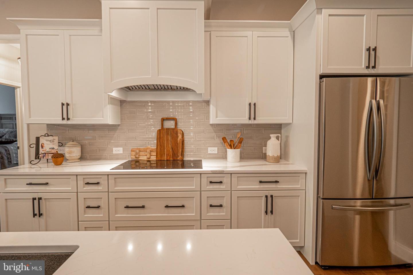 8 Timber Mill Ln #taglio Property Photo 8