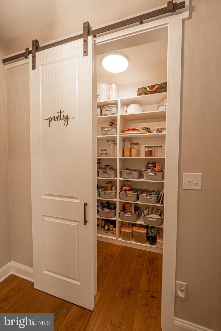 8 Timber Mill Ln #taglio Property Photo 14