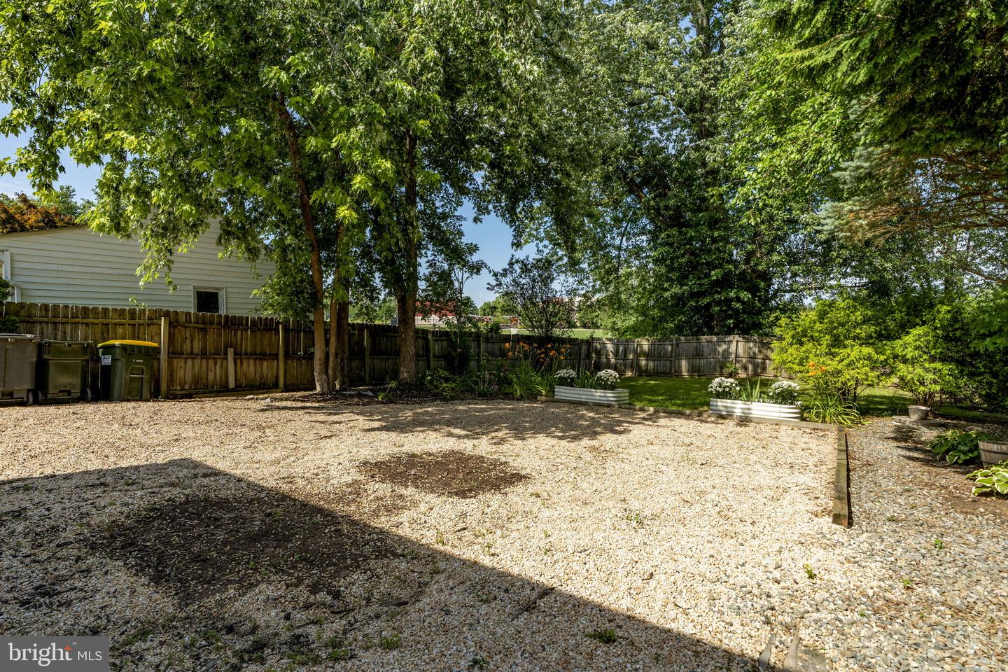 437 S 5th St Property Photo 38