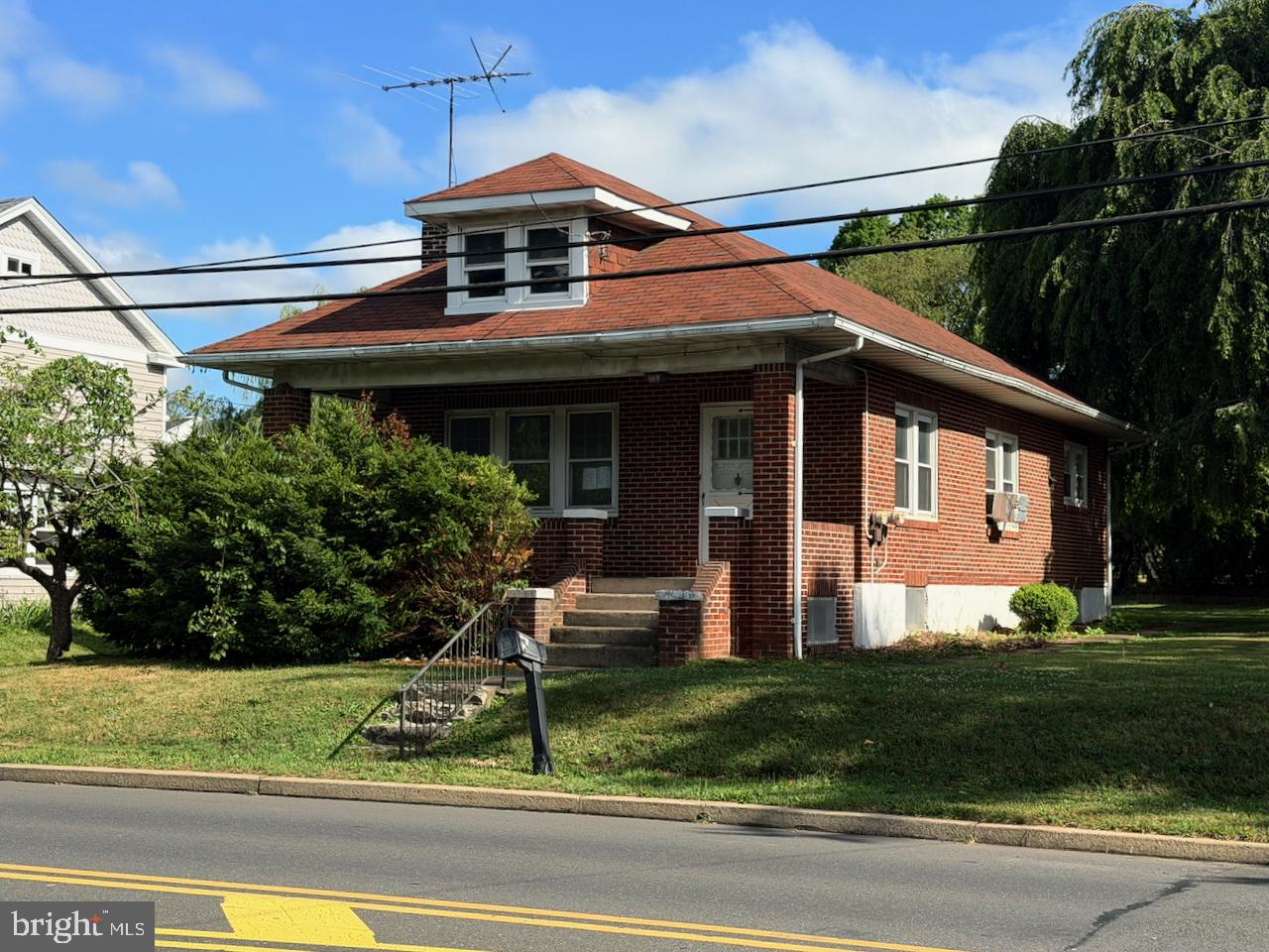67 W Schuylkill Rd Property Photo 1