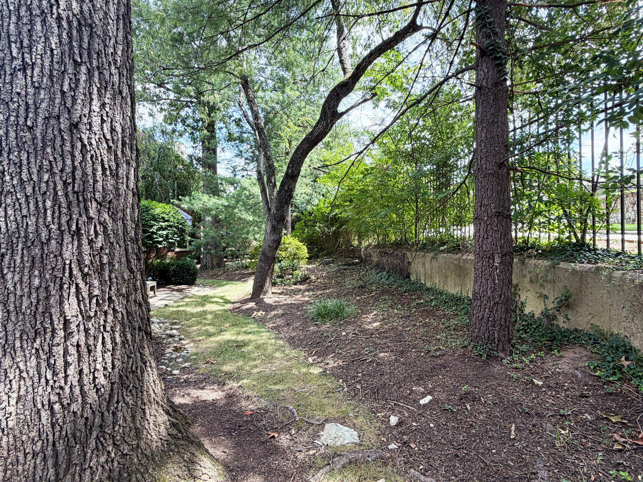 302 Brighton Cir Property Photo 19