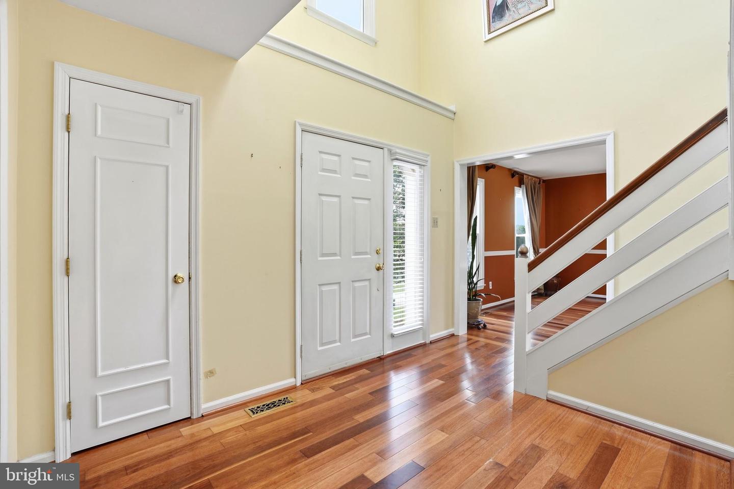 422 S Saddlebrook Cir Property Photo 9