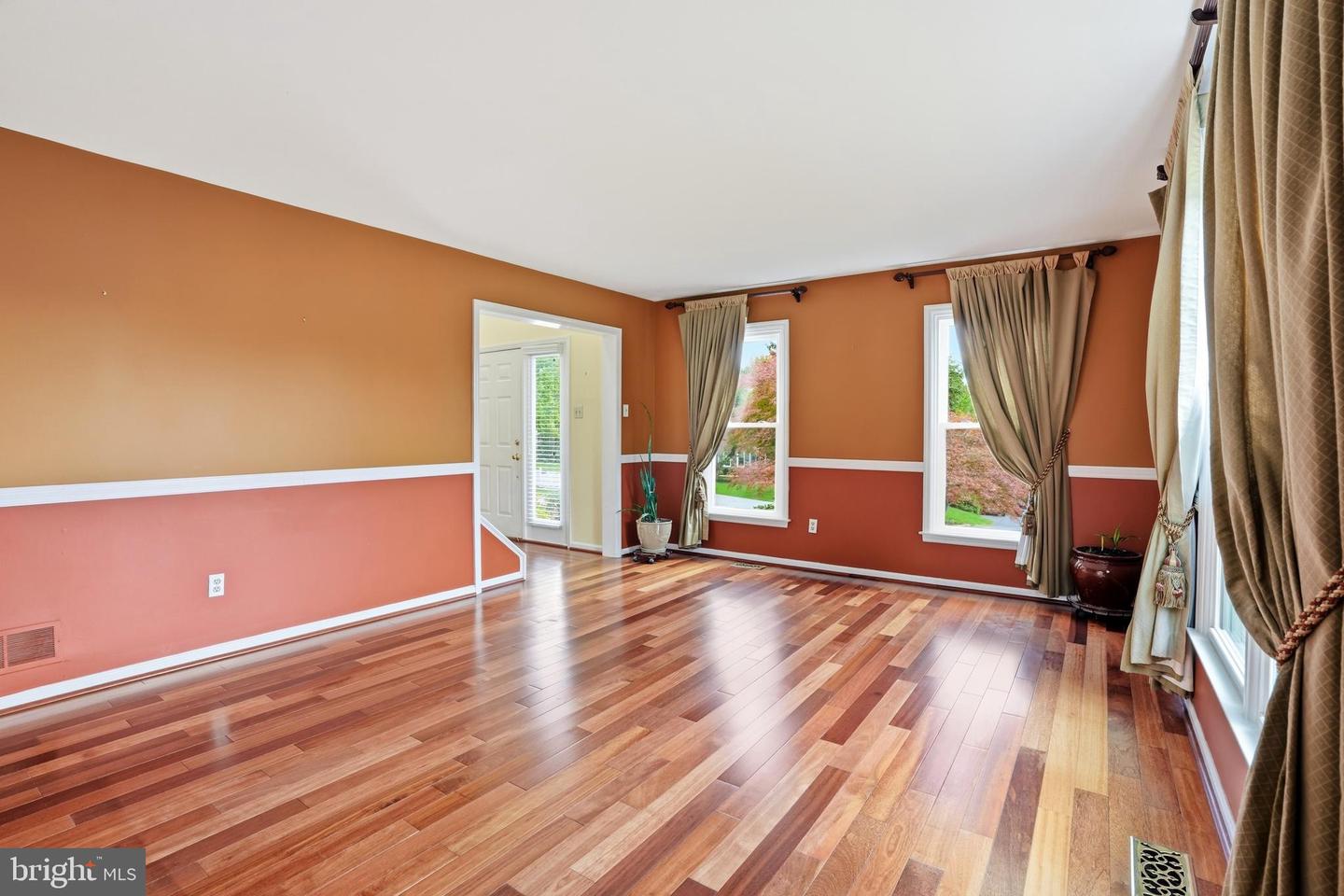 422 S Saddlebrook Cir Property Photo 14