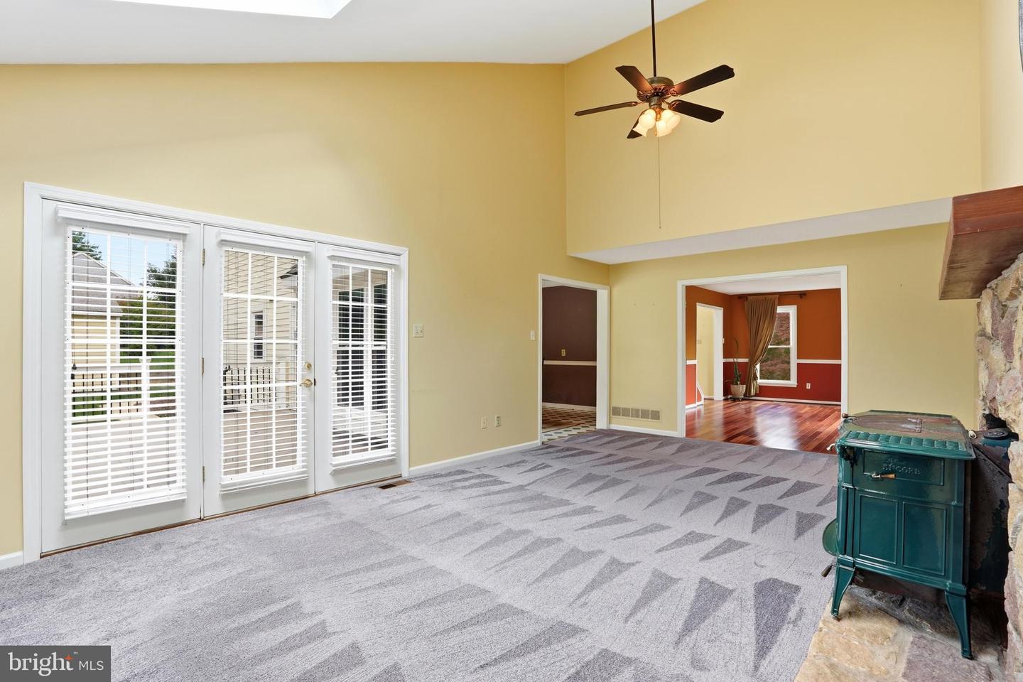 422 S Saddlebrook Cir Property Photo 18