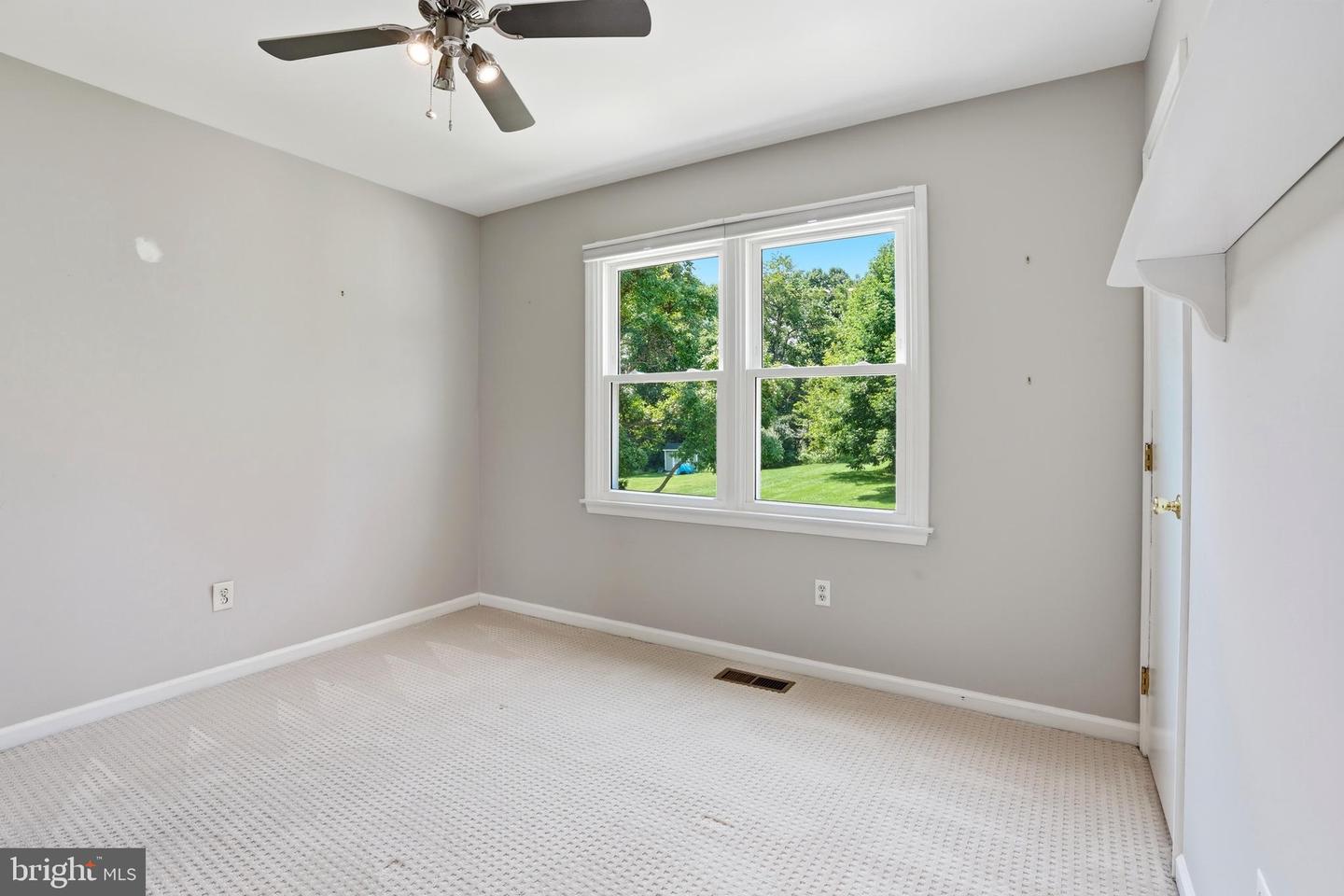 422 S Saddlebrook Cir Property Photo 25