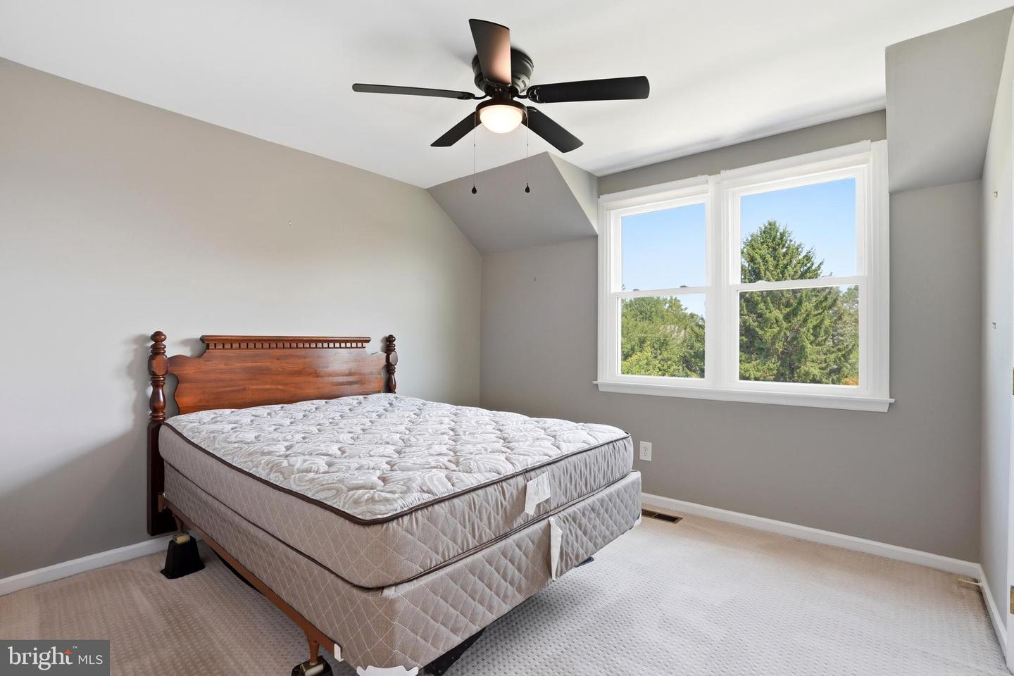 422 S Saddlebrook Cir Property Photo 47