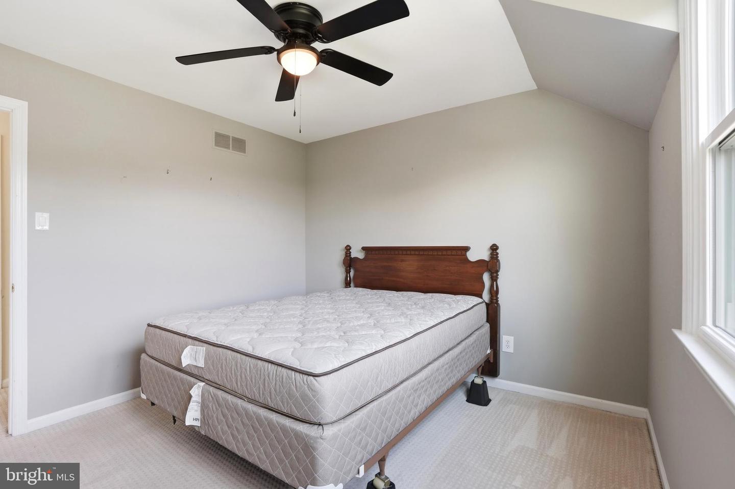 422 S Saddlebrook Cir Property Photo 48