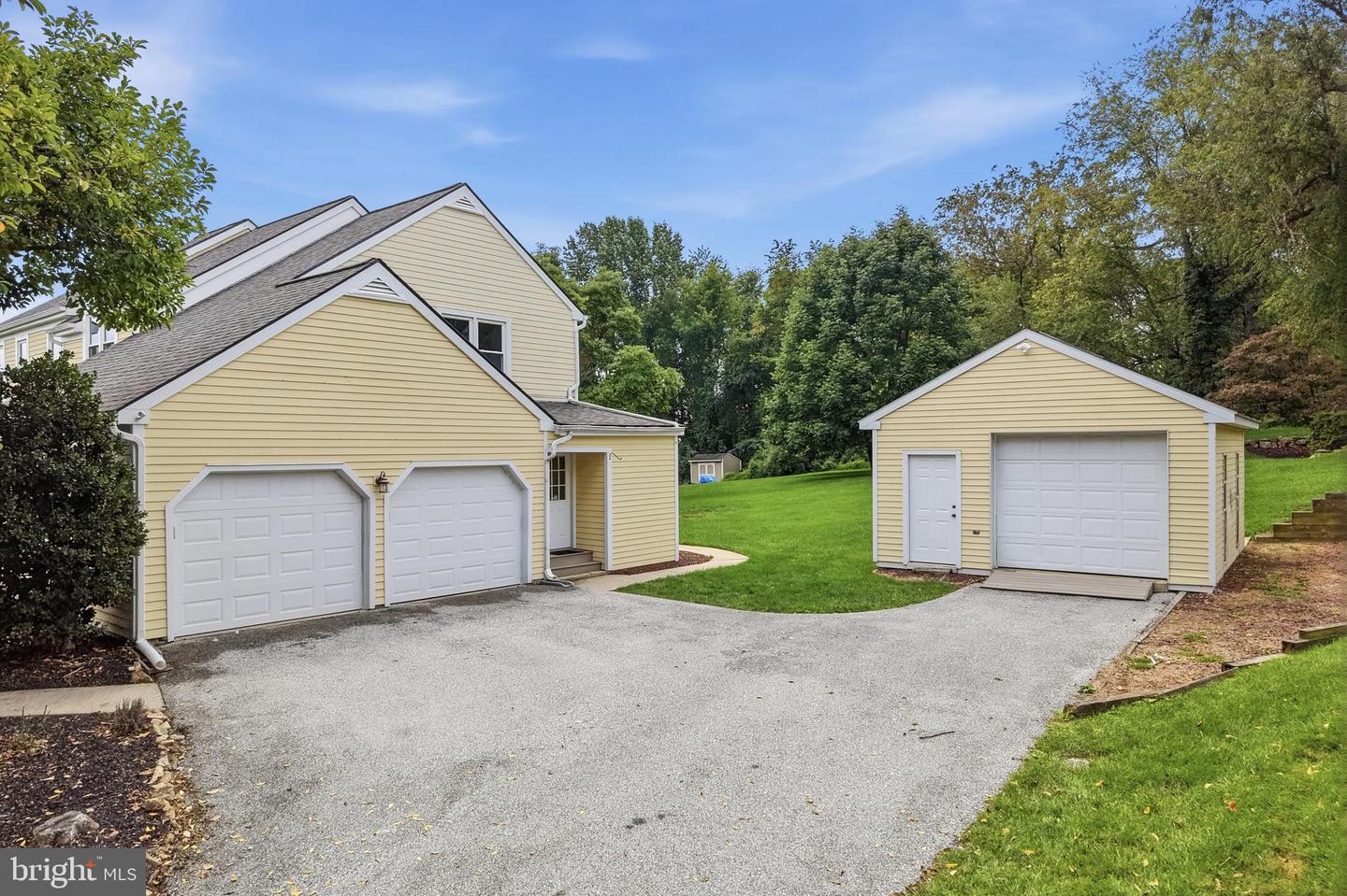 422 S Saddlebrook Cir Property Photo 60