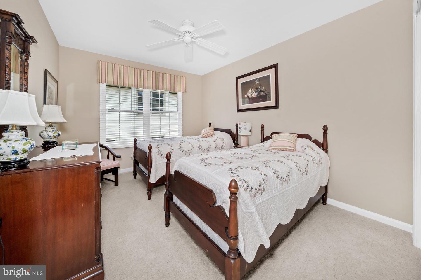 1674 Yardley Dr Property Photo 45