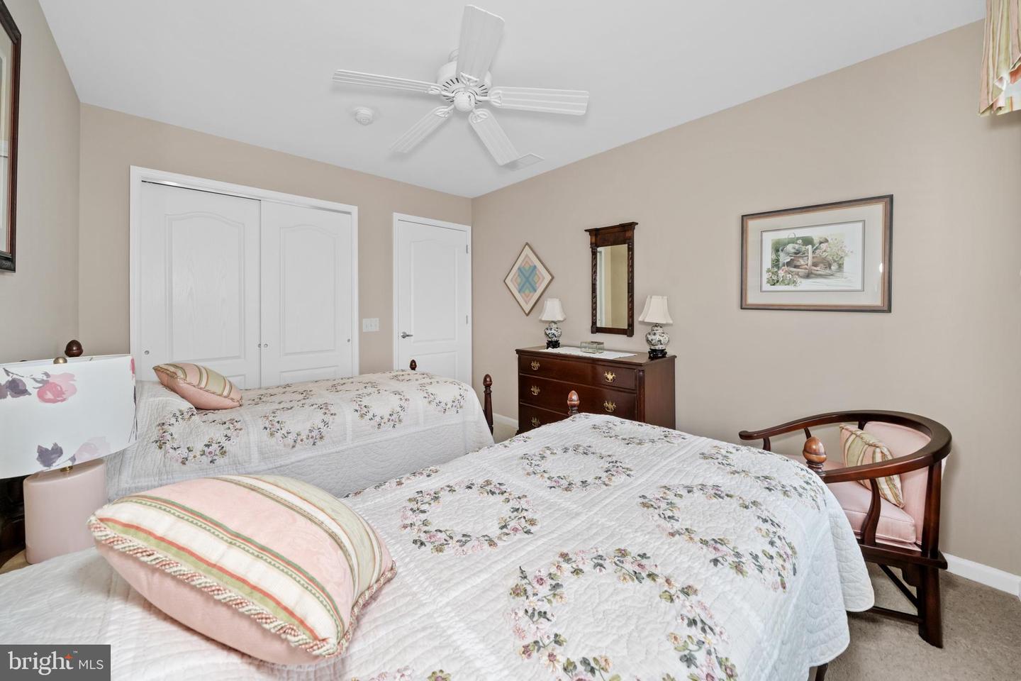 1674 Yardley Dr Property Photo 46