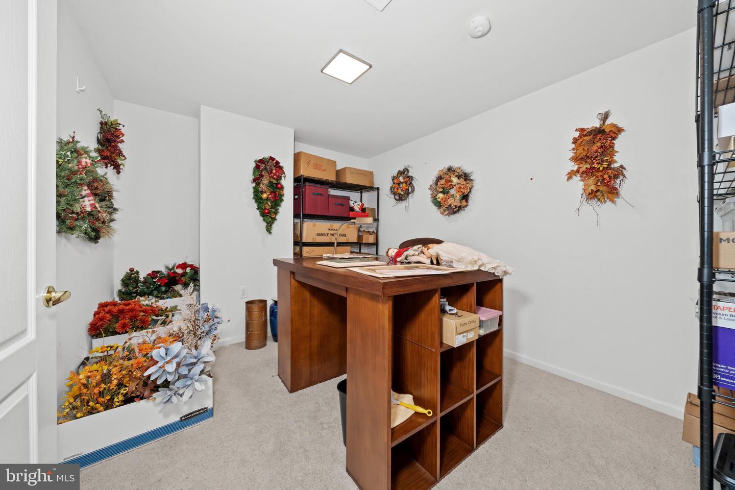 1674 Yardley Dr Property Photo 47