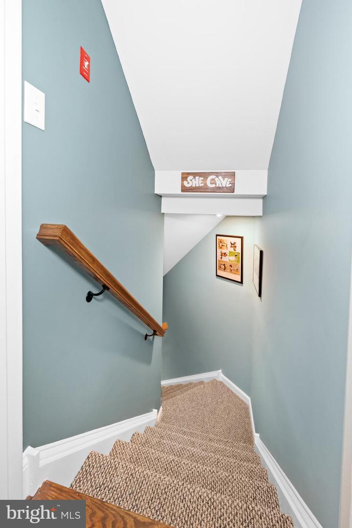 1674 Yardley Dr Property Photo 50