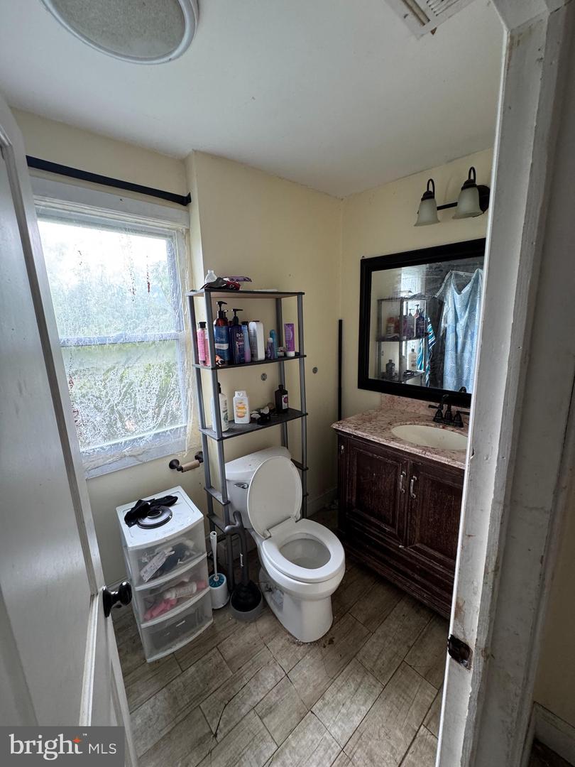 131 Modena Rd Property Photo 18