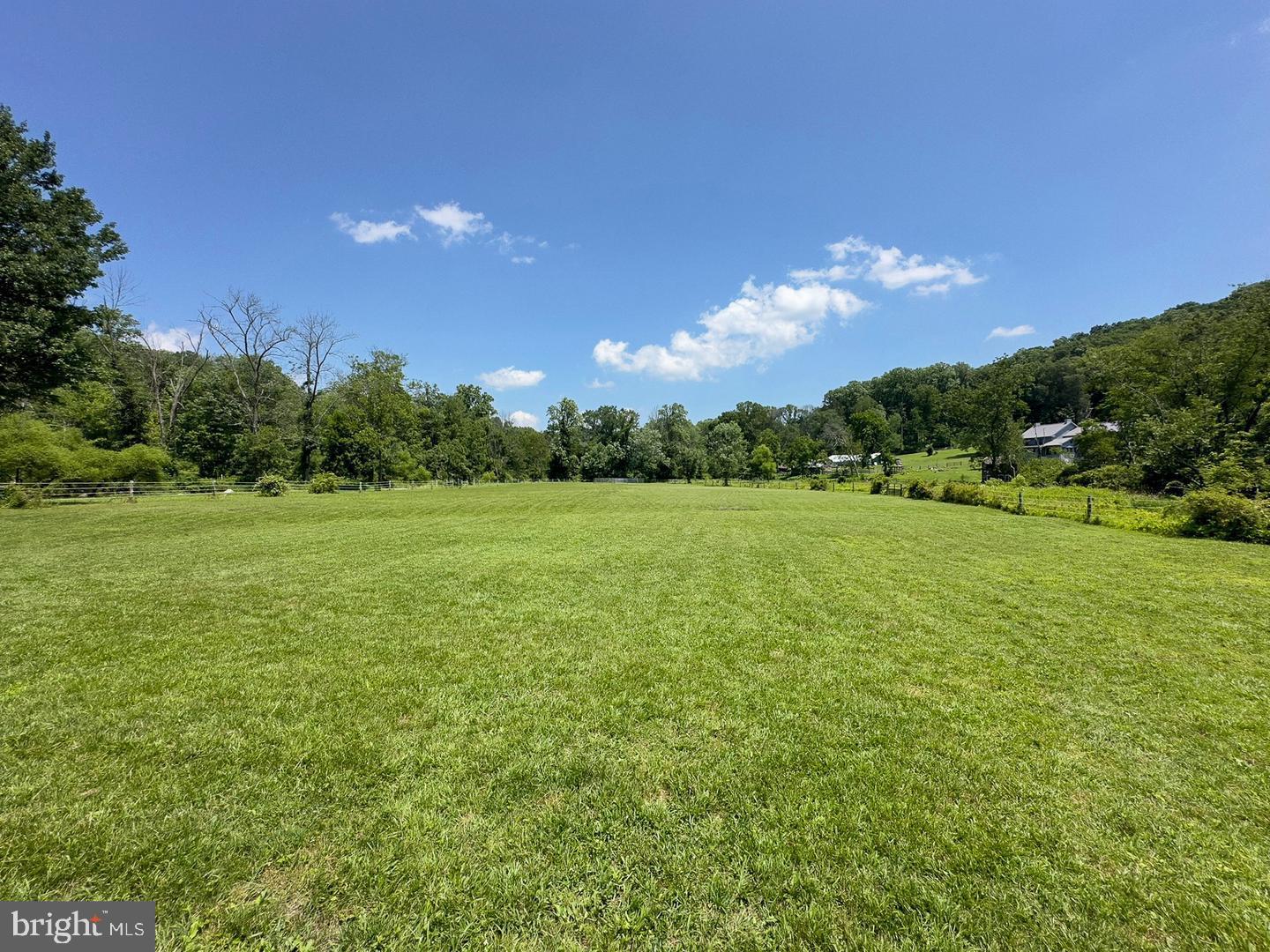 1550 Sheeder Mill Rd Property Photo 2
