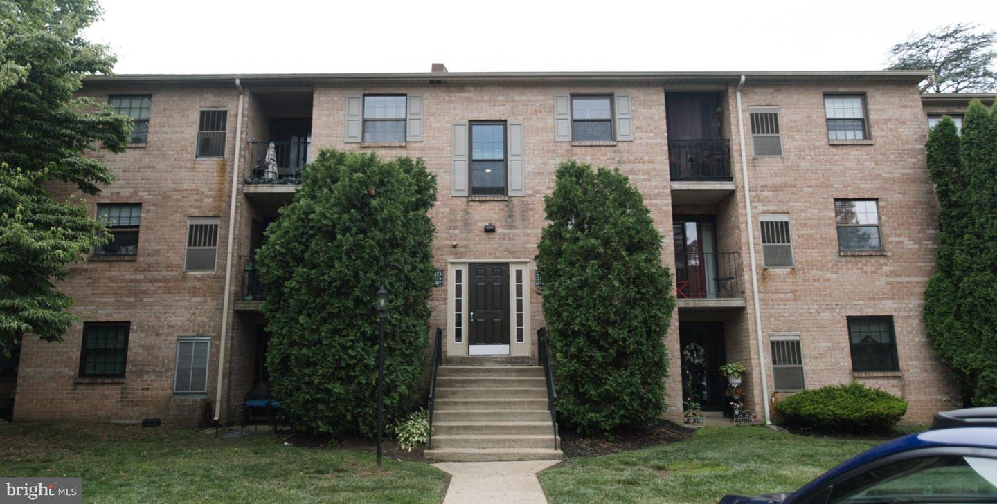 2309 Pond View Dr #2309 Property Photo 1
