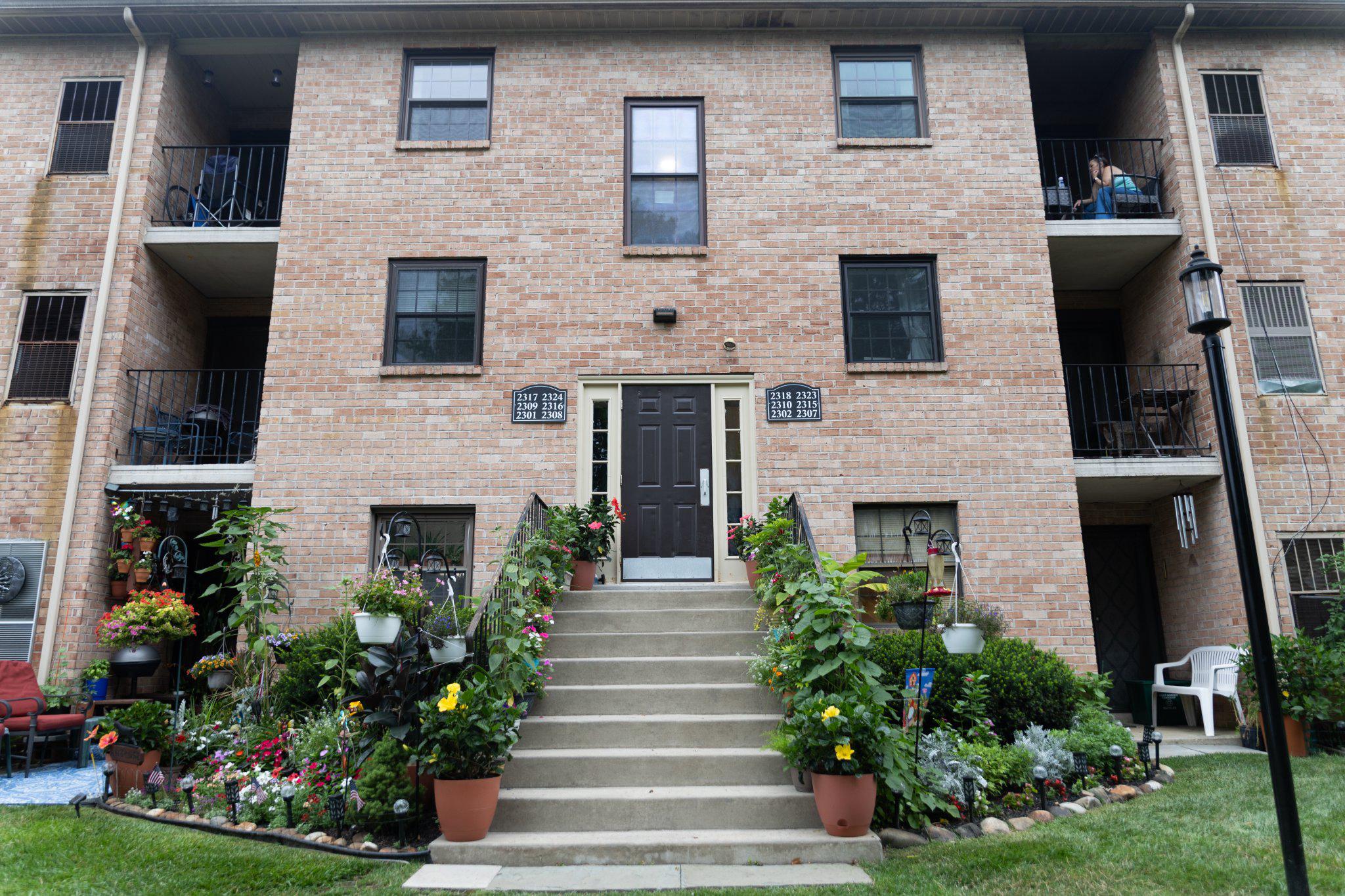 2309 Pond View Dr #2309 Property Photo 2