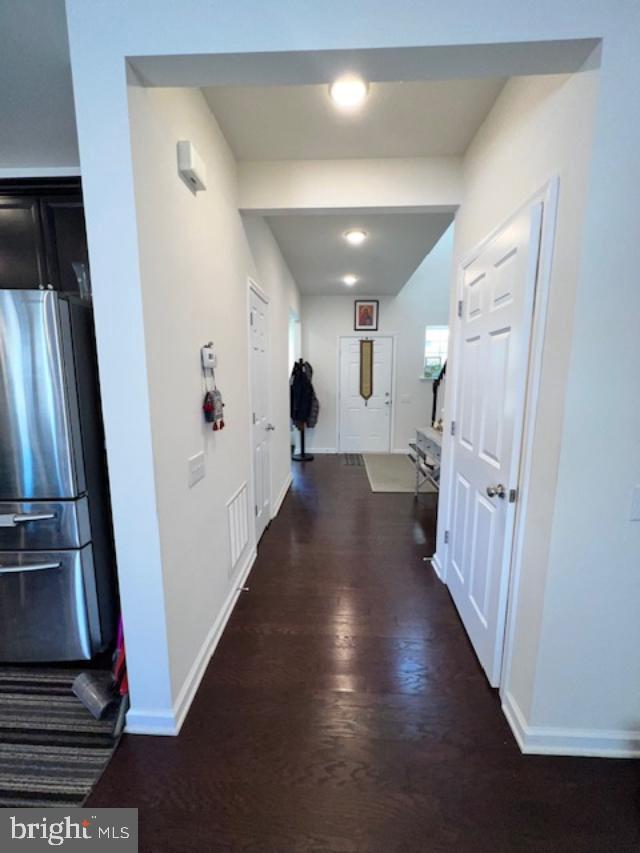 733 Sun Valley Ct Property Photo 7