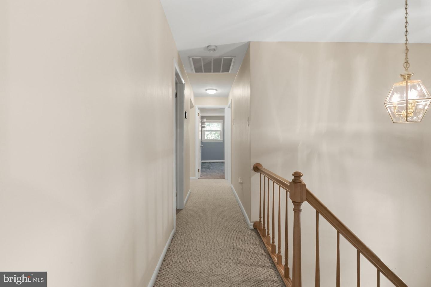 1286 Clearbrook Rd Property Photo 17