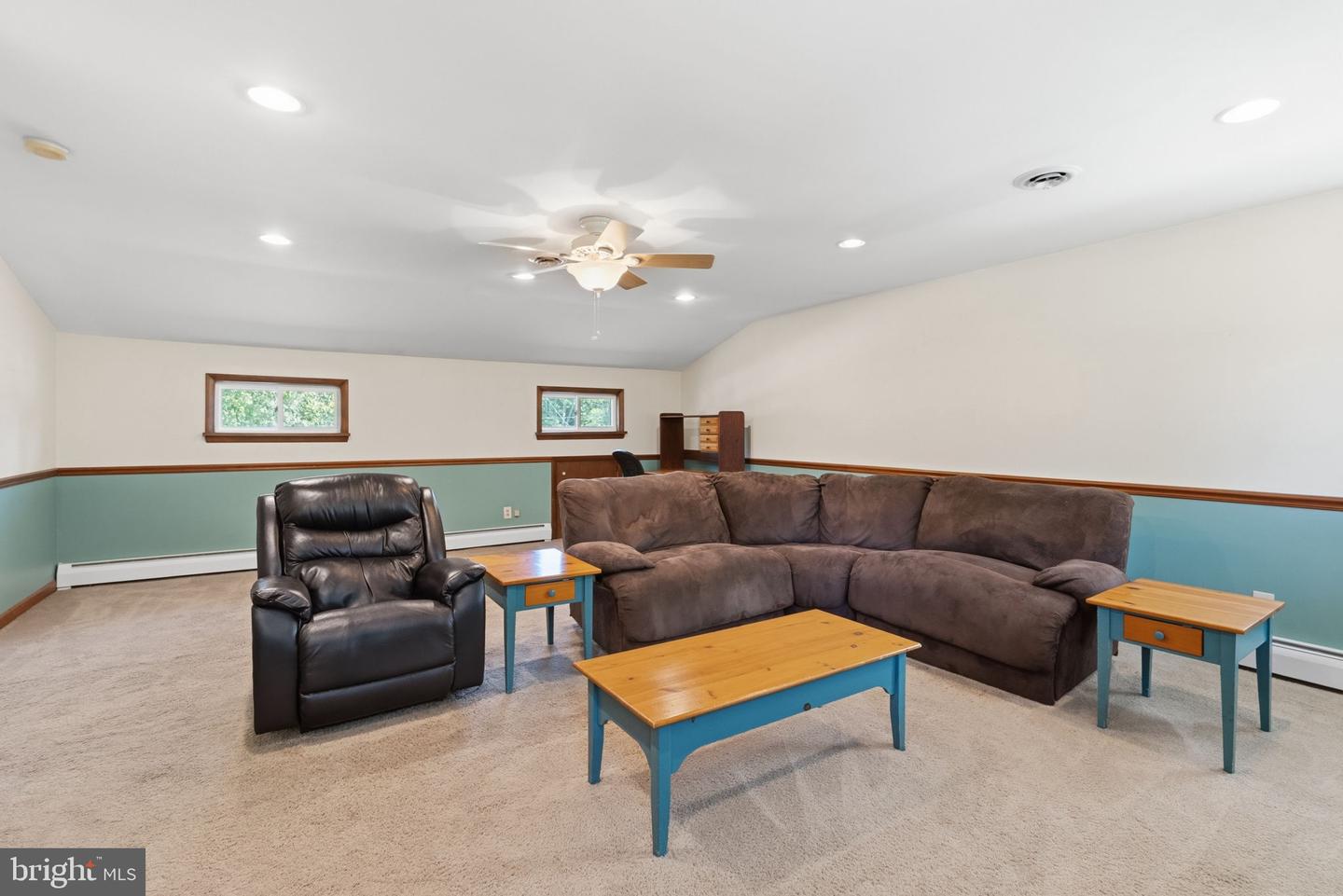 1286 Clearbrook Rd Property Photo 18