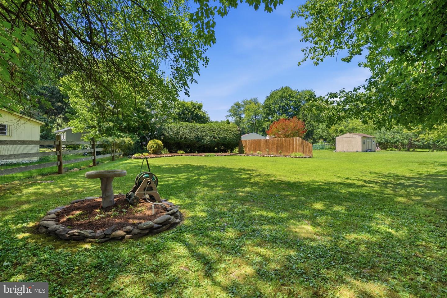 1286 Clearbrook Rd Property Photo 39