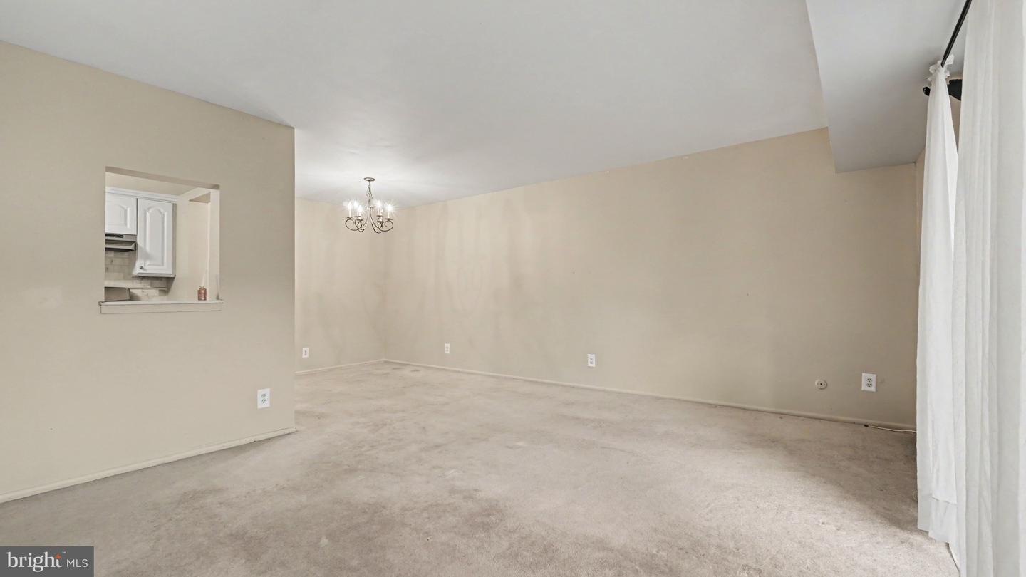 349 Drummers Ln #349 Property Photo 10