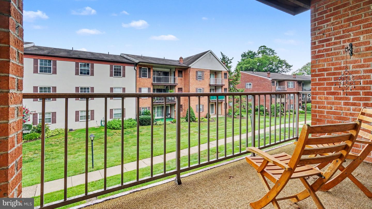349 Drummers Ln #349 Property Photo 23
