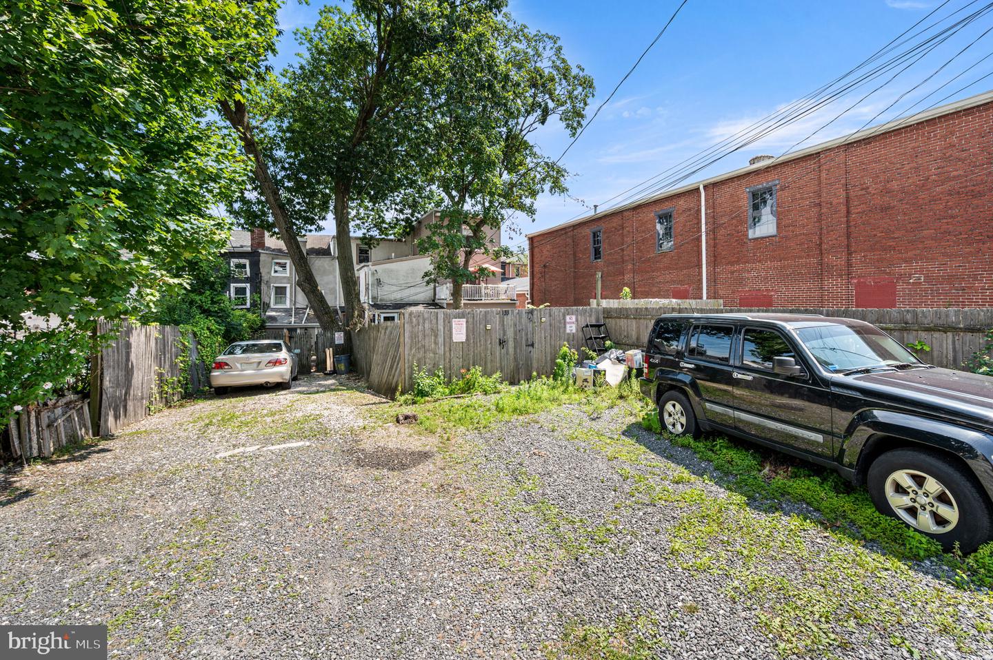 133 E Miner St Property Photo 29