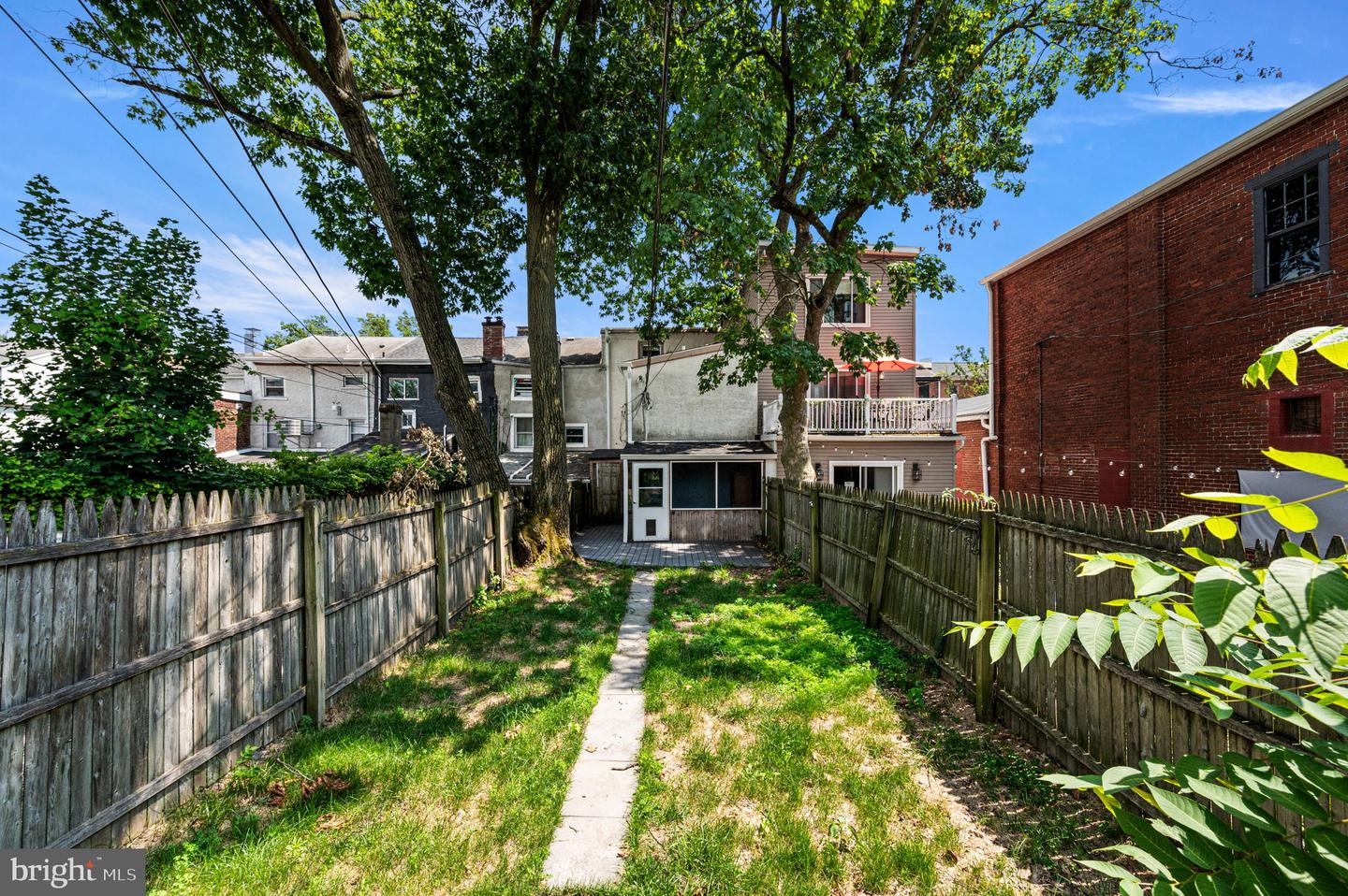 133 E Miner St Property Photo 30