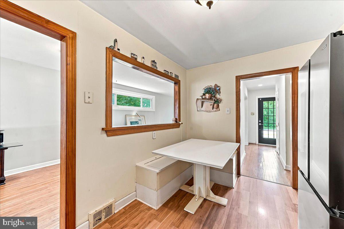 202 Ridge Ave Property Photo 8