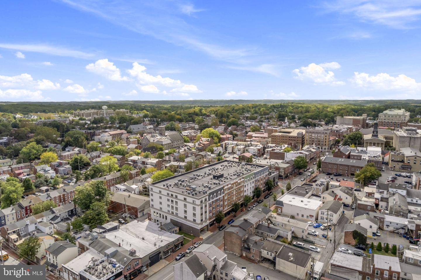 124 Market Property Photo 11