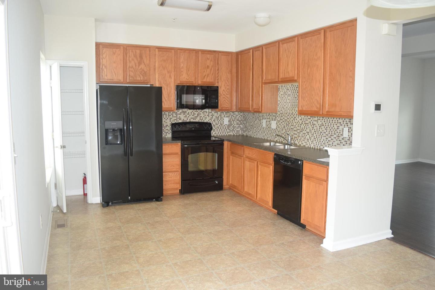 226 Bardel Dr #226 Property Photo 10