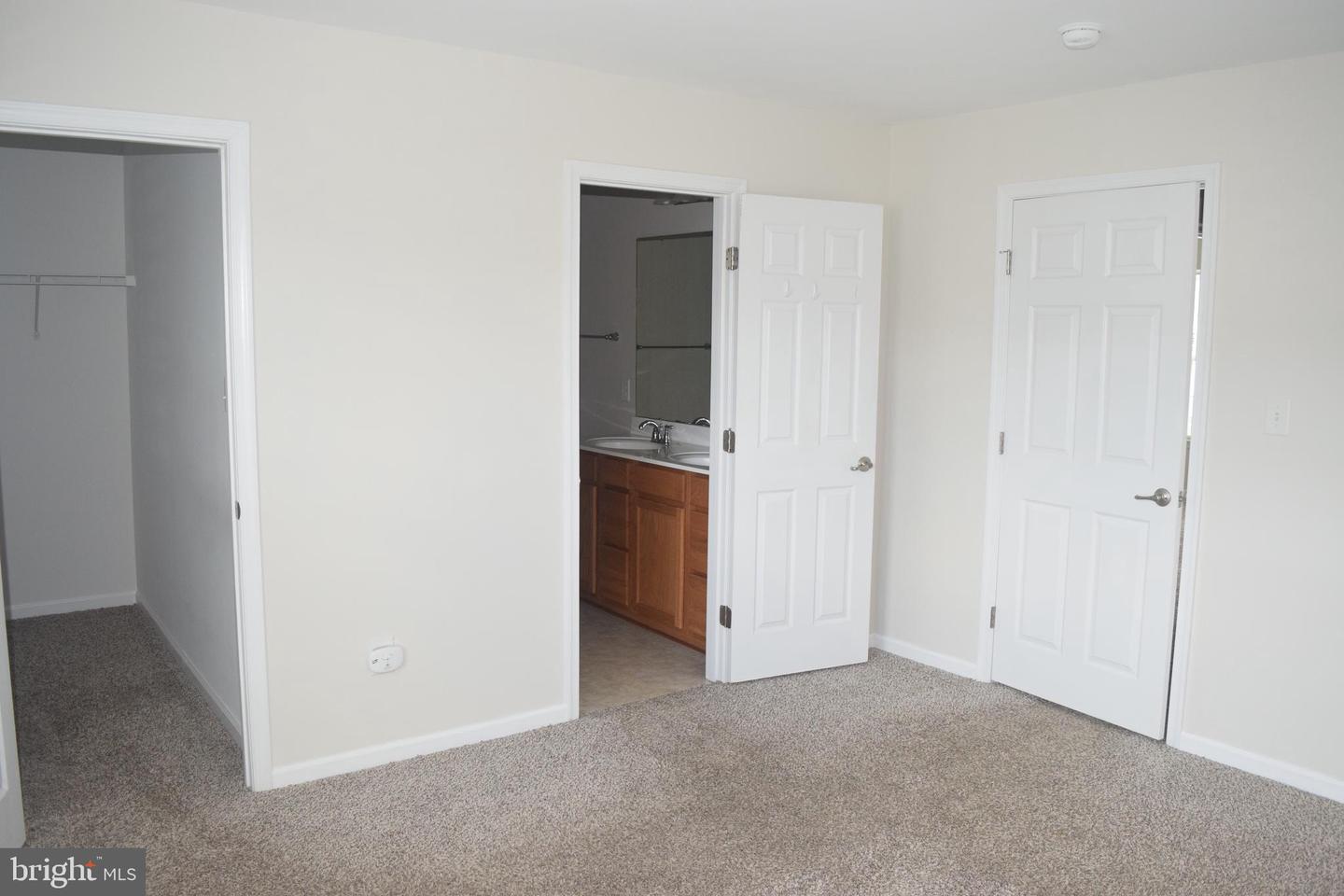 226 Bardel Dr #226 Property Photo 17