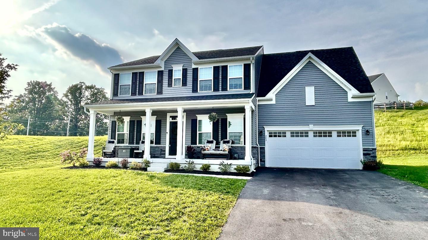 203 BRAEBURN DR