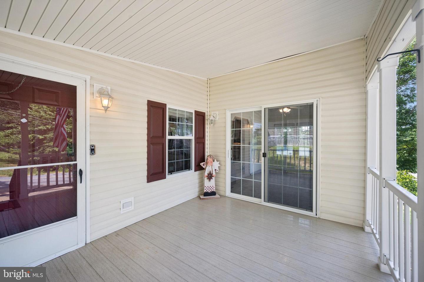 61 Glen Roy Rd Property Photo 6