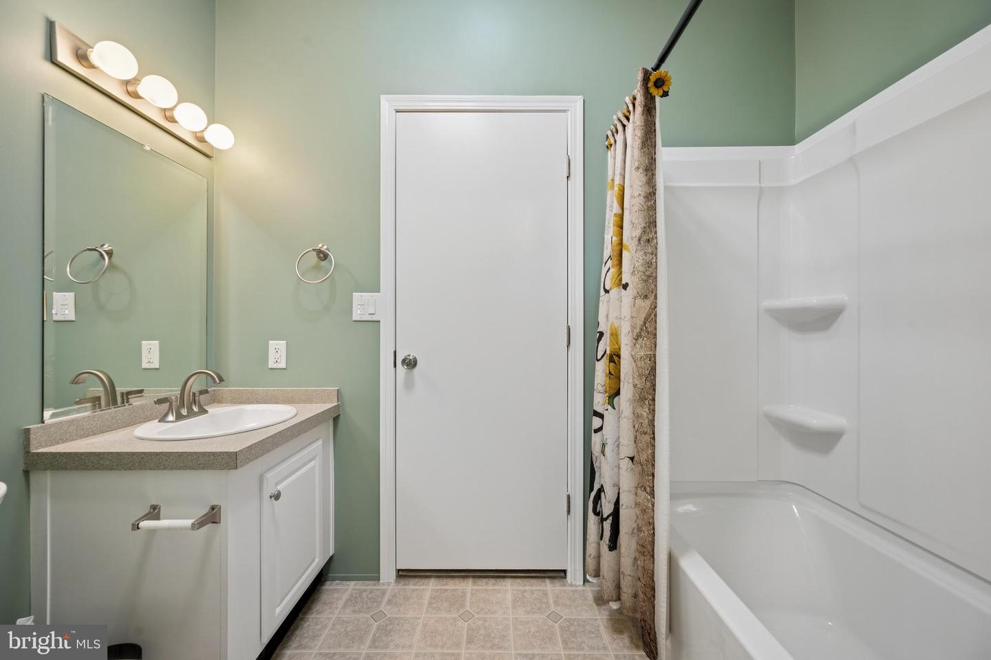 61 Glen Roy Rd Property Photo 26
